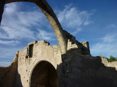 Le promontoire de l'ermitage Saint-Antoine, près de Pézenas.