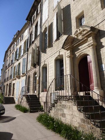 Pezenas et ses Hotels particuliers en pierre de taille.